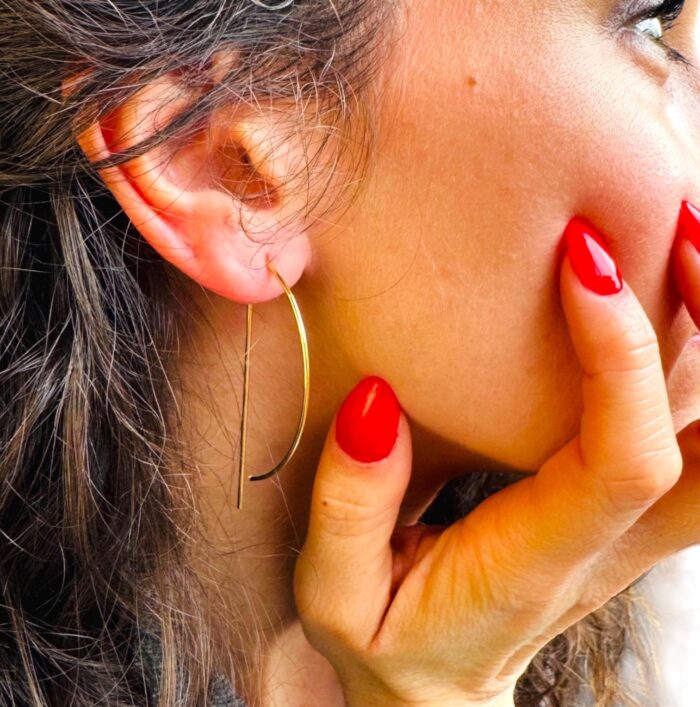 Boucles d'oreilles fil - Demi-cercle - Plaqué or – Image 3