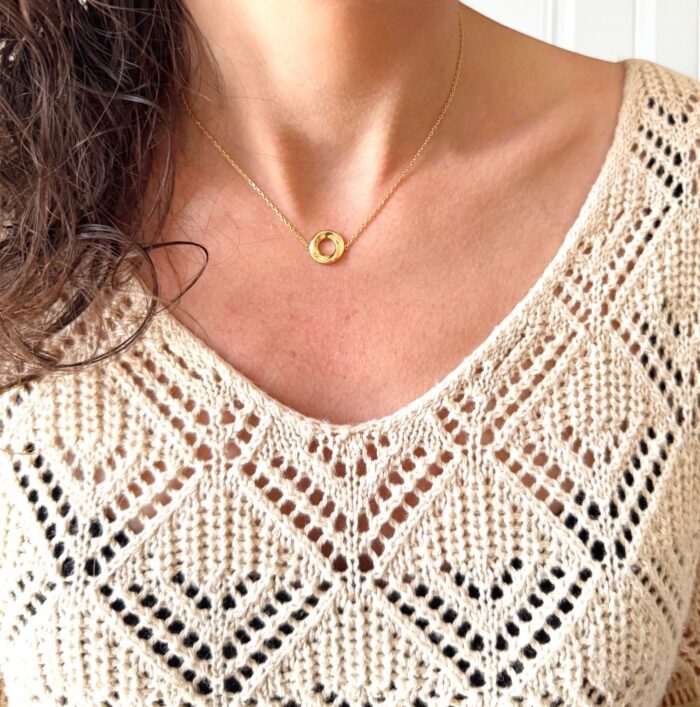 Collier cercle ajouré torsade - Plaqué or – Image 4