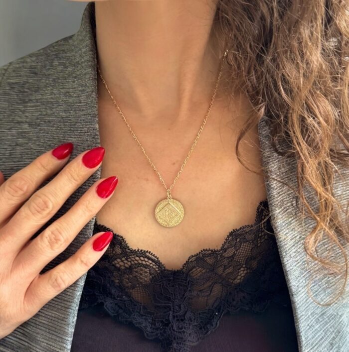 Collier pendentif "Bohème" - Chaîne maille figaro - Plaqué or – Image 3