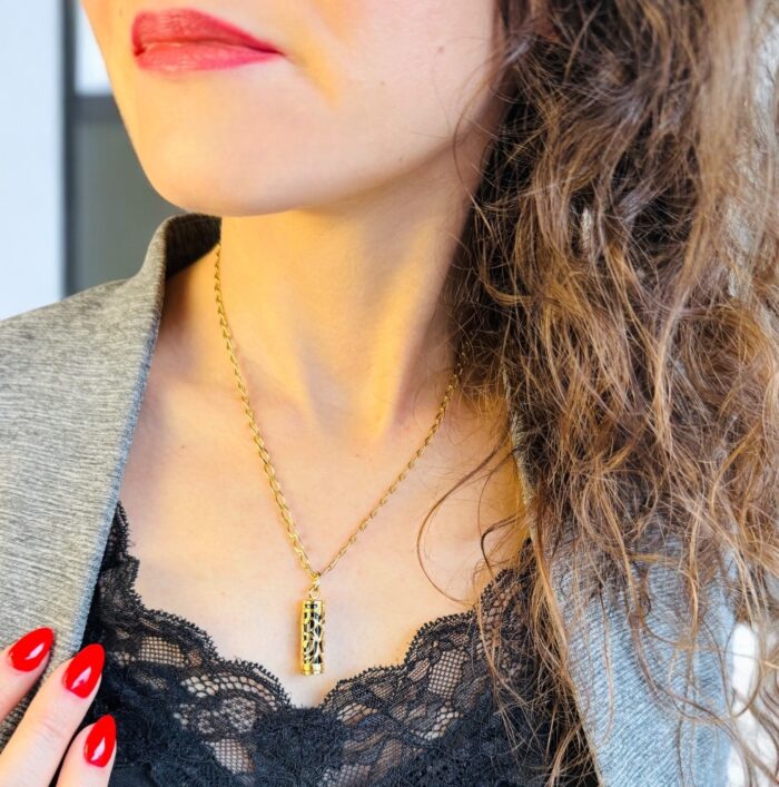 Collier pendentif "Tiki force" - Onyx noir - Chaîne maille cheval - Plaqué or – Image 5