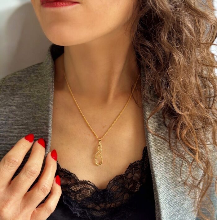 Collier pendentif infini - Oxydes de zirconium - Chaîne maille gourmette- Plaqué or – Image 3