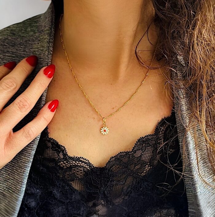Collier "Paia" - Émail blanc et rouge - Chaîne singapour-  Plaqué or – Image 3