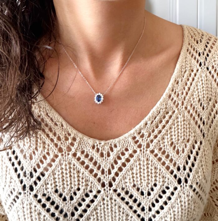 Collier "Sublimité" bleu - Oxydes de zirconium - Argent rhodié – Image 4