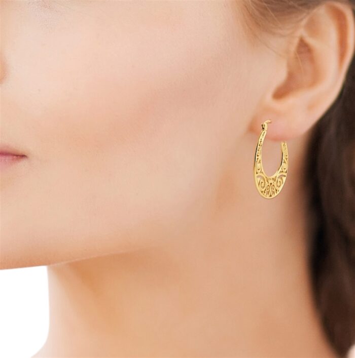 Boucles d'oreilles créoles arabesque - Plaqué or – Image 4