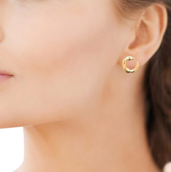 Boucles d'oreilles "Anneau libre" - Plaqué or – Image 3