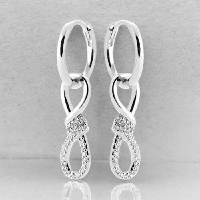 Boucles d'oreilles créoles "Éclat infini" - Oxydes de zirconium - Argent rhodié – Image 3