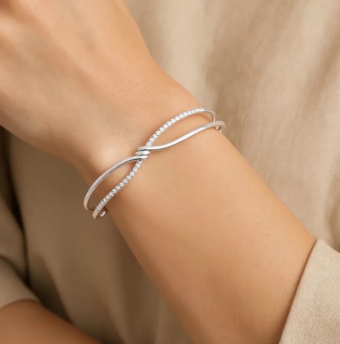 Bracelet jonc "Noeud” – Oxydes de zirconium – Argent rhodié – Image 4