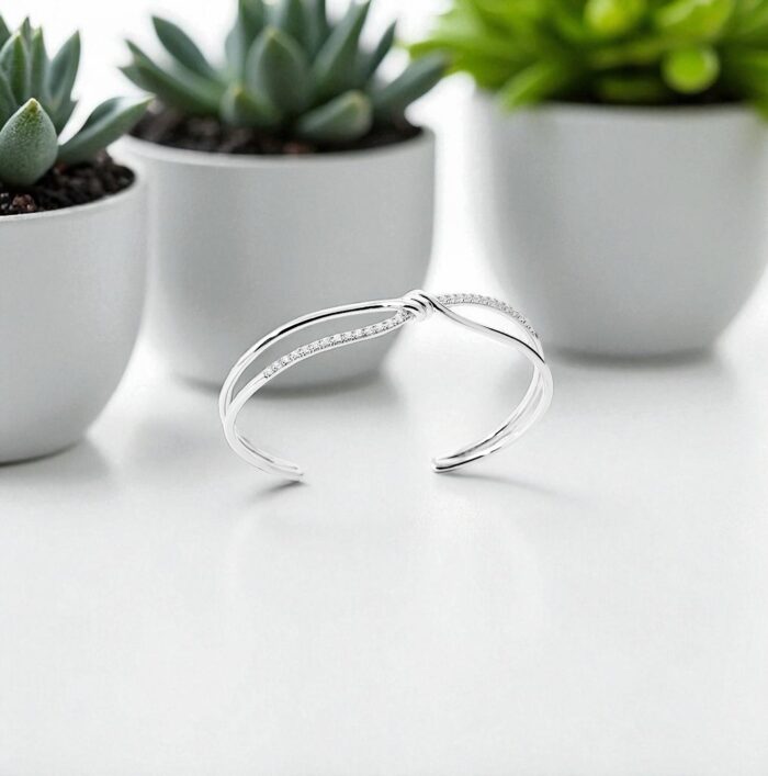 Bracelet jonc "Noeud” – Oxydes de zirconium – Argent rhodié – Image 3