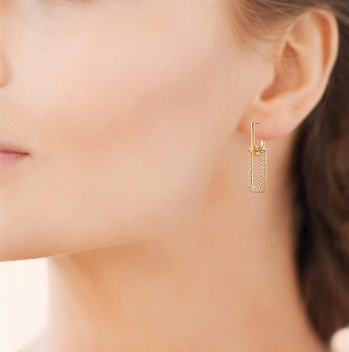 Boucles d'oreilles pendantes "Cadélia" - Oxydes de zirconium - Plaqué or – Image 4