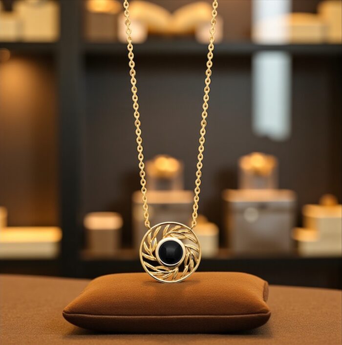 Collier "Aurum" - Agate noire – Plaqué or – Image 3