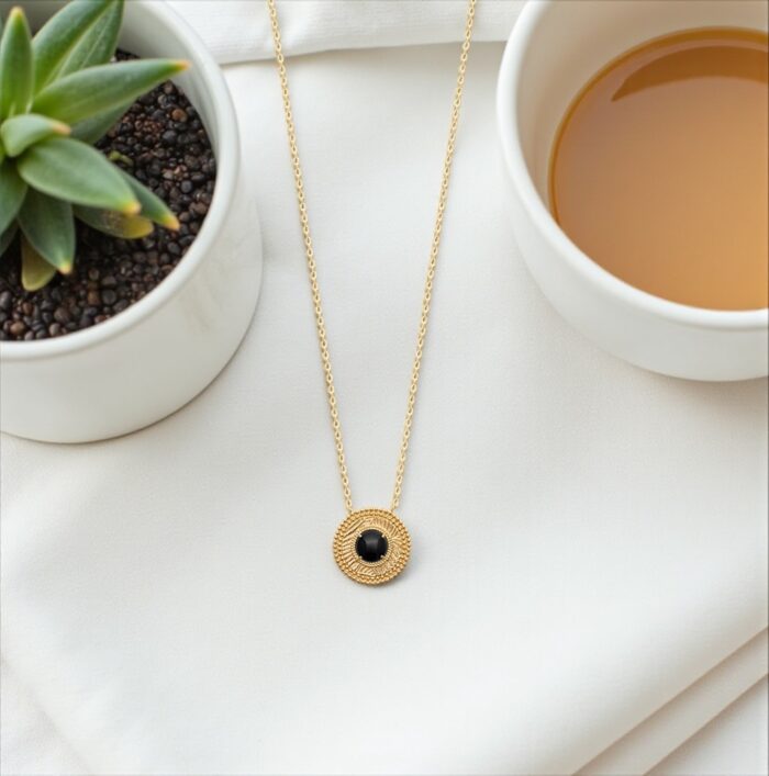 Collier "Mystique" – Agate noire - Plaqué or – Image 3