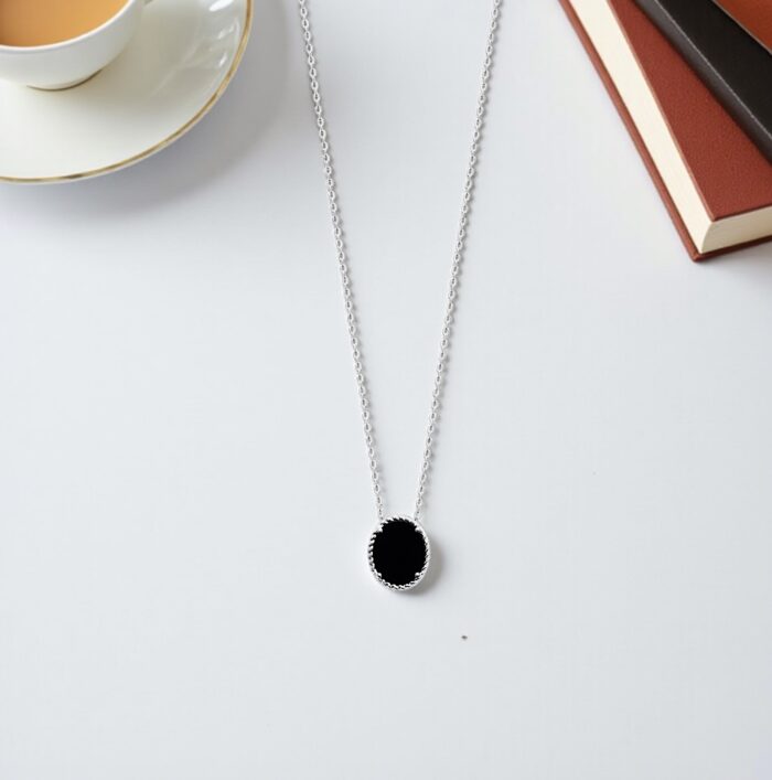 Collier "Lumen" - Agate noire - Argent rhodié – Image 2